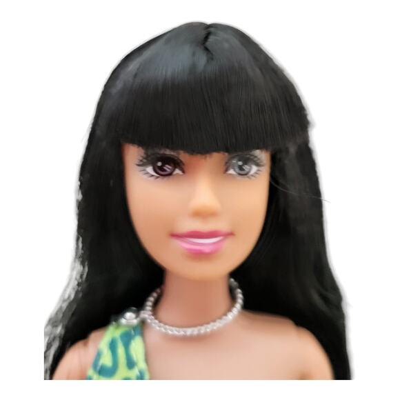 Dressed Fashion Doll 1/6 Scale Doll Movable Joints Articulated Green Dress - Picture 2 of 4